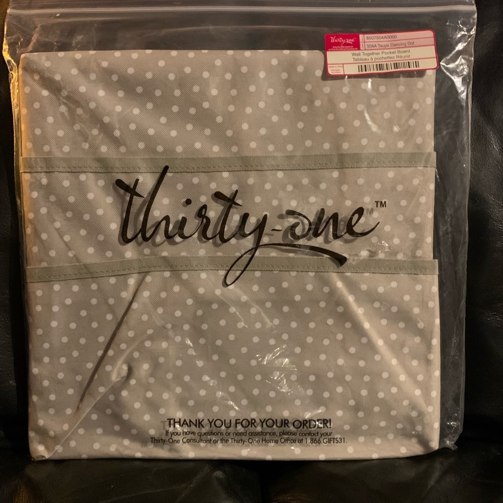 Thirty-One Wall Together Pocket Board